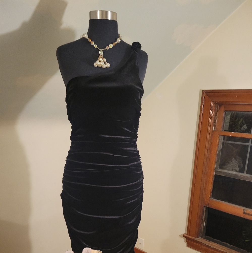 USA Made Black Velvet Dress Size L